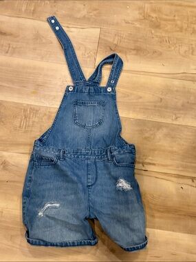 The Children's Place Denim Short Overalls in Blue